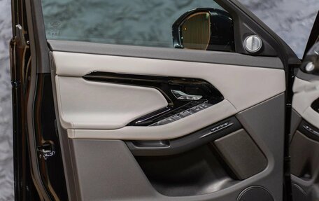Land Rover Range Rover Evoque II, 2024 год, 8 690 000 рублей, 21 фотография