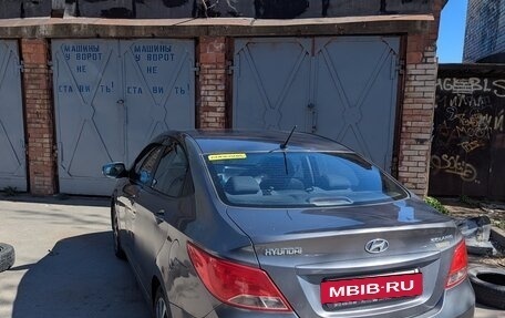 Hyundai Solaris II рестайлинг, 2015 год, 650 000 рублей, 4 фотография