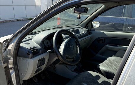Renault Symbol I, 2005 год, 120 000 рублей, 3 фотография