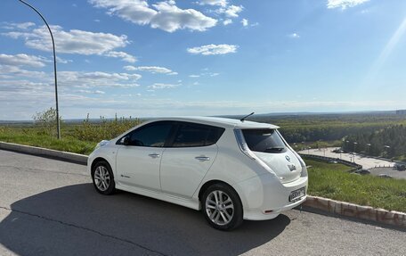 Nissan Leaf I, 2012 год, 615 000 рублей, 6 фотография