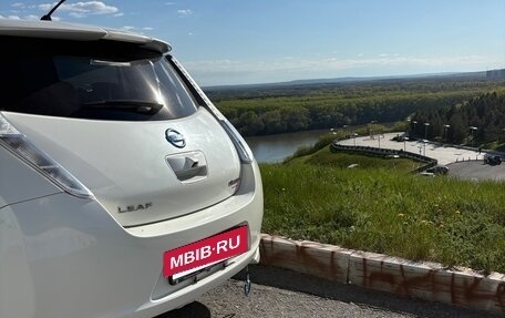 Nissan Leaf I, 2012 год, 615 000 рублей, 24 фотография
