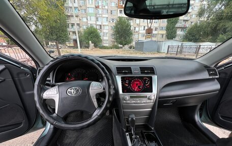 Toyota Camry, 2006 год, 950 000 рублей, 8 фотография