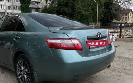 Toyota Camry, 2006 год, 950 000 рублей, 4 фотография