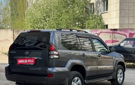 Toyota Land Cruiser Prado 120 рестайлинг, 2003 год, 1 850 000 рублей, 9 фотография