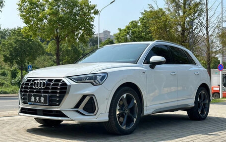 Audi Q3, 2022 год, 2 620 000 рублей, 2 фотография