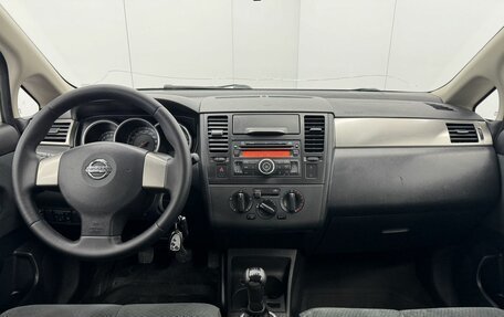Nissan Tiida, 2012 год, 700 000 рублей, 16 фотография