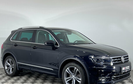 Volkswagen Tiguan II, 2018 год, 3 000 000 рублей, 3 фотография