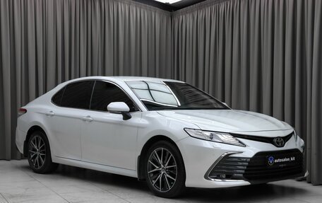 Toyota Camry, 2021 год, 2 990 000 рублей, 3 фотография