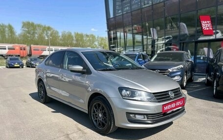 Volkswagen Polo VI (EU Market), 2017 год, 1 180 000 рублей, 2 фотография