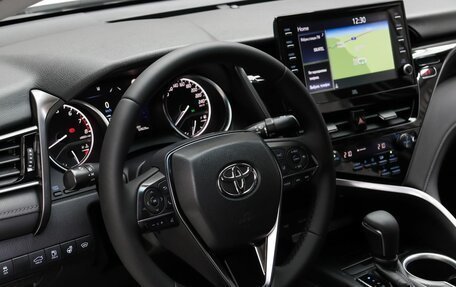 Toyota Camry, 2021 год, 2 990 000 рублей, 9 фотография