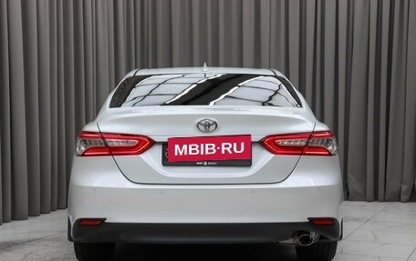 Toyota Camry, 2021 год, 2 990 000 рублей, 6 фотография