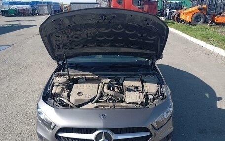 Mercedes-Benz A-Класс, 2019 год, 2 380 000 рублей, 15 фотография