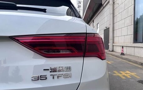 Audi Q3, 2022 год, 2 410 000 рублей, 6 фотография