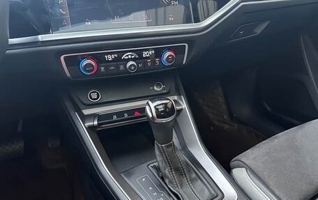 Audi Q3, 2022 год, 2 410 000 рублей, 14 фотография