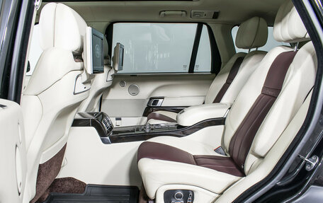 Land Rover Range Rover IV рестайлинг, 2016 год, 6 900 000 рублей, 20 фотография