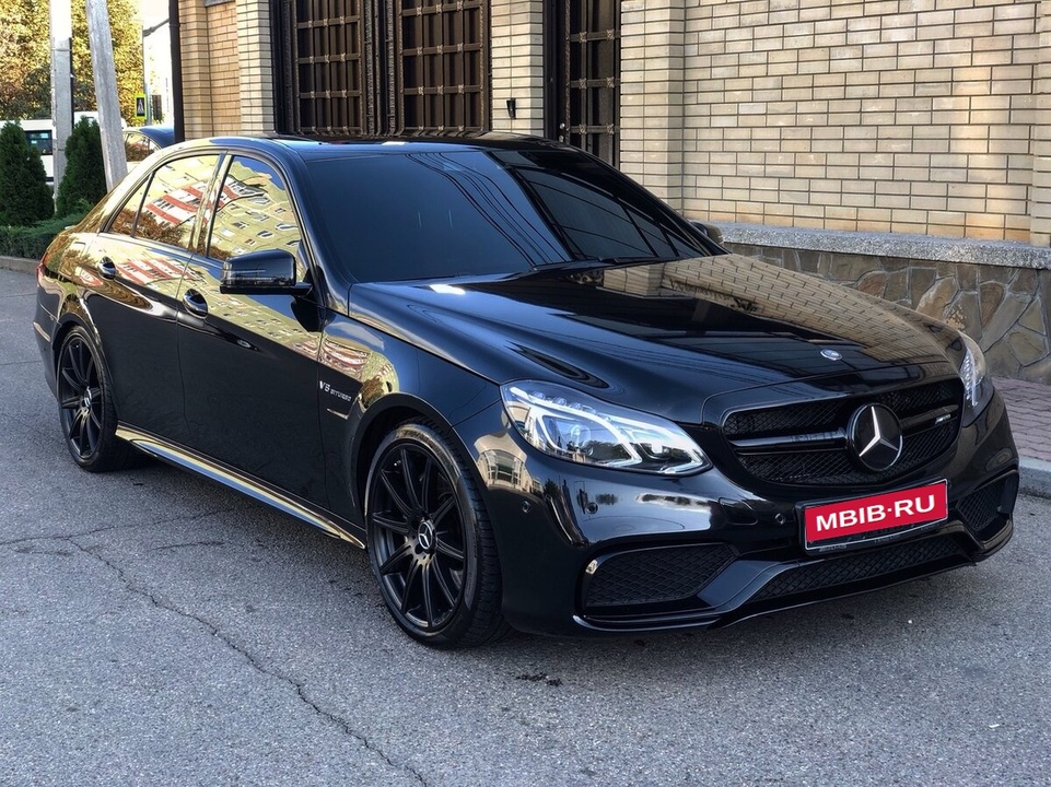 Mercedes-Benz E-Класс AMG W212 рестайлинг, 2014 год, 800 000 рублей, 2 фотография