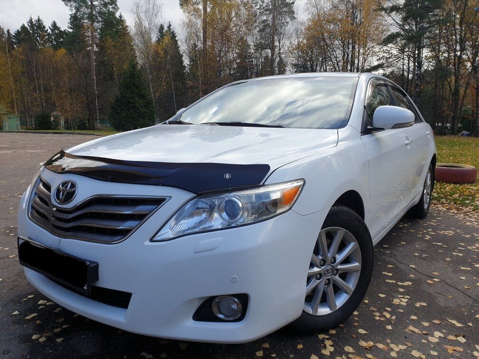 Toyota Camry XV40 рестайлинг, 2011 год, 350 000 рублей, 2 фотография
