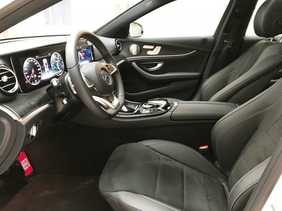 Mercedes-Benz E-Класс W213, 2017 год, 1 000 000 рублей, 4 фотография