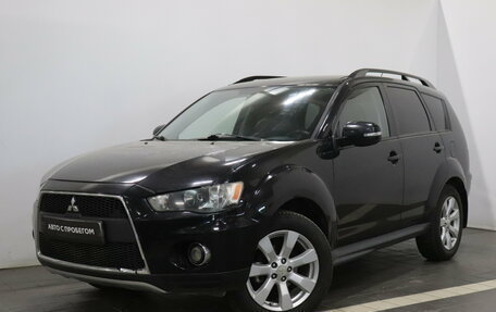 Mitsubishi Outlander III рестайлинг 3, 2011 год, 1 000 000 рублей, 1 фотография
