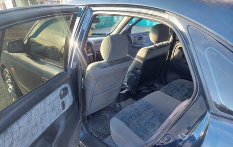 Mazda 626, 1999 год, 205 000 рублей, 11 фотография