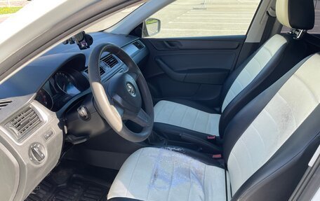 Skoda Rapid I, 2015 год, 850 000 рублей, 10 фотография