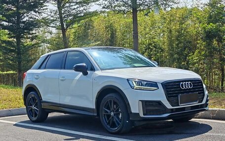 Audi Q2 I, 2022 год, 2 420 000 рублей, 3 фотография