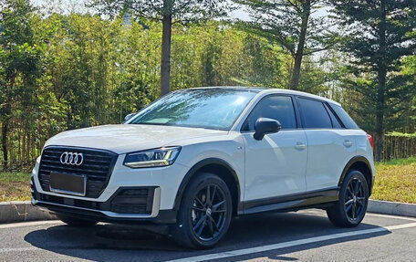 Audi Q2 I, 2022 год, 2 420 000 рублей, 2 фотография