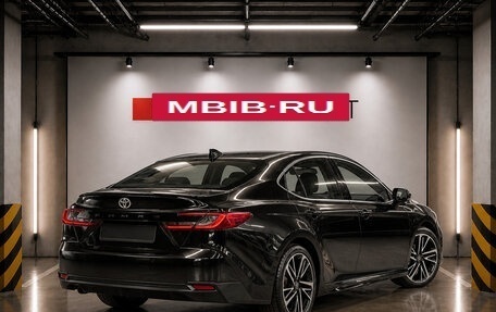 Toyota Camry, 2026 год, 3 889 000 рублей, 5 фотография
