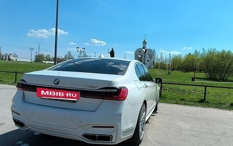 BMW 7 серия, 2016 год, 2 800 000 рублей, 6 фотография