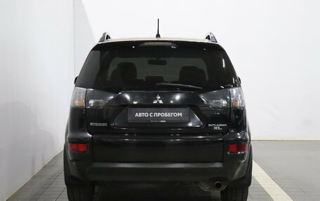 Mitsubishi Outlander III рестайлинг 3, 2011 год, 1 000 000 рублей, 4 фотография