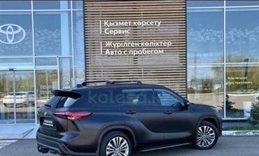 Toyota Highlander, 2023 год, 8 200 000 рублей, 6 фотография