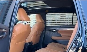 Toyota Highlander, 2023 год, 8 200 000 рублей, 21 фотография