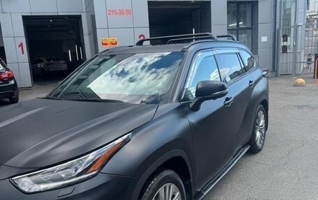 Toyota Highlander, 2023 год, 8 200 000 рублей, 25 фотография