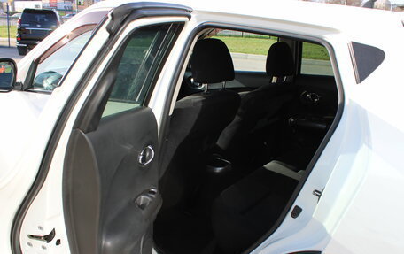 Nissan Juke II, 2011 год, 899 000 рублей, 14 фотография