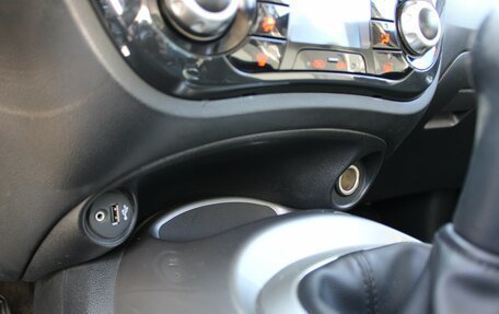 Nissan Juke II, 2011 год, 899 000 рублей, 21 фотография