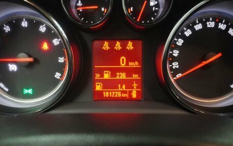 Opel Mokka I, 2013 год, 1 018 000 рублей, 15 фотография