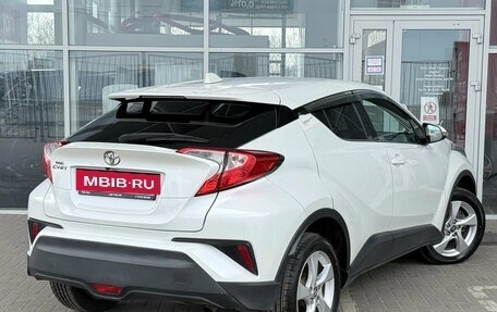Toyota C-HR I рестайлинг, 2018 год, 1 899 000 рублей, 2 фотография