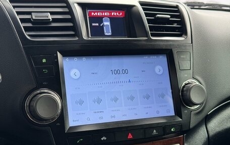 Toyota Highlander III, 2011 год, 1 599 000 рублей, 9 фотография