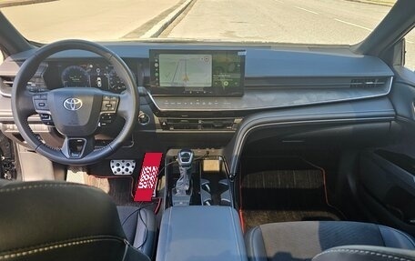 Toyota Camry, 2024 год, 3 800 000 рублей, 9 фотография