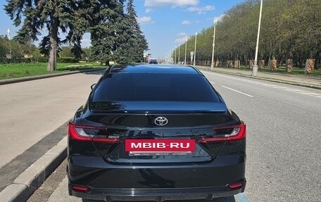 Toyota Camry, 2024 год, 3 800 000 рублей, 5 фотография