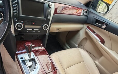 Toyota Camry, 2012 год, 1 650 000 рублей, 5 фотография