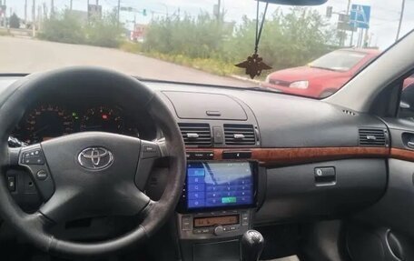 Toyota Avensis III рестайлинг, 2008 год, 730 000 рублей, 29 фотография