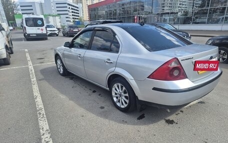 Ford Mondeo III, 2001 год, 250 000 рублей, 2 фотография