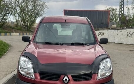 Renault Kangoo II рестайлинг, 2004 год, 290 000 рублей, 3 фотография