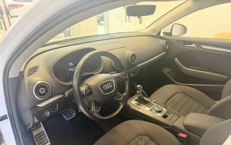 Audi A3, 2015 год, 1 380 000 рублей, 13 фотография