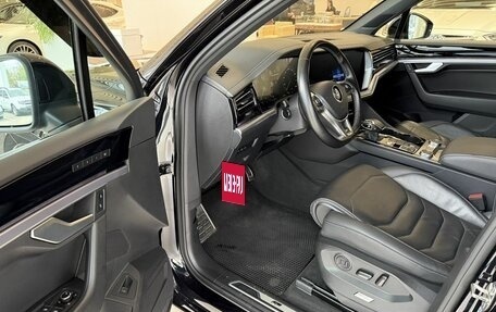 Volkswagen Touareg III, 2019 год, 5 400 000 рублей, 8 фотография