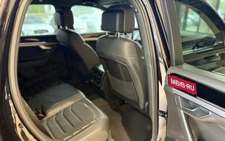 Volkswagen Touareg III, 2019 год, 5 400 000 рублей, 27 фотография