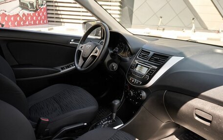 Hyundai Solaris II рестайлинг, 2016 год, 1 100 000 рублей, 6 фотография