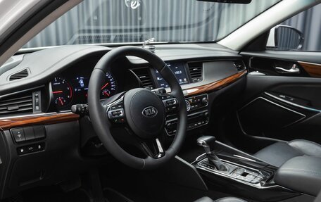 KIA K7, 2016 год, 1 750 000 рублей, 11 фотография