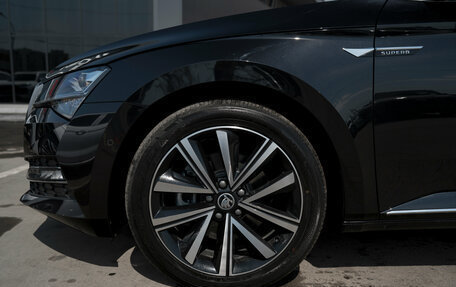 Skoda Superb III рестайлинг, 2025 год, 3 050 000 рублей, 22 фотография